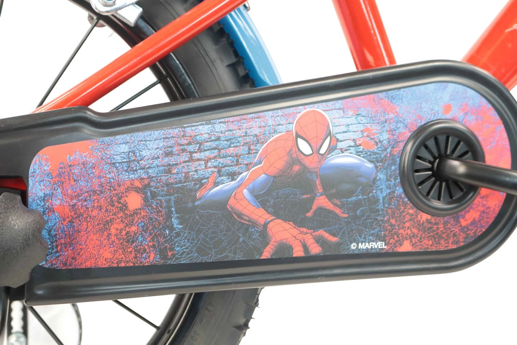 SPIDERMAN 16, adatta a bambini tra i 5 e i 7 anni, per altezza tra 105 e 135 cm, con borraccia e scudo frontale
