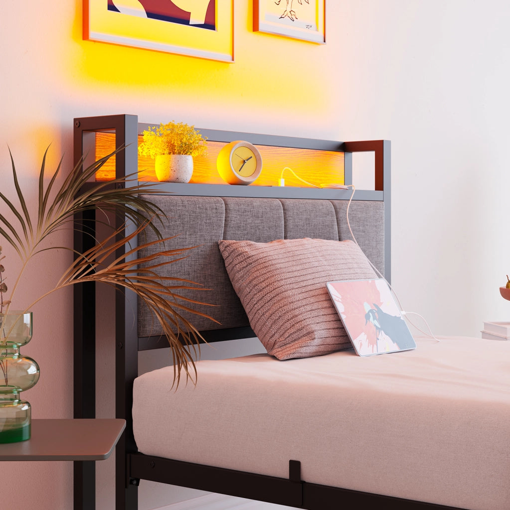 Letto singolo 90x200 cm con LED; testiera contenitore e ricarica USB; MDF e metallo; nero