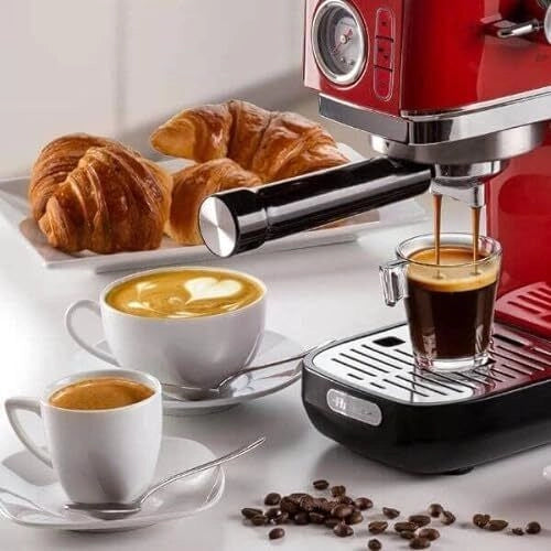 Ariete 1381 Macchina da caffè con manometro, compatibile con caffè in polvere e cialde ESE, 1300 W, Capacità 1,1 L, 15 bar di pressione, Filtro ½ tazze, Dispositivo Cappuccino, Rosso