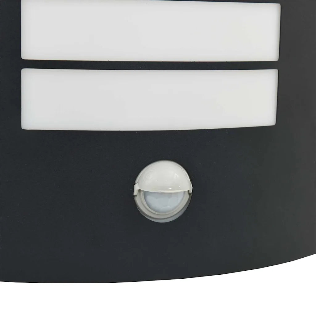 Lampada da Parete Esterna Nero 23.5 x 9 x 26 cm CFW6856031