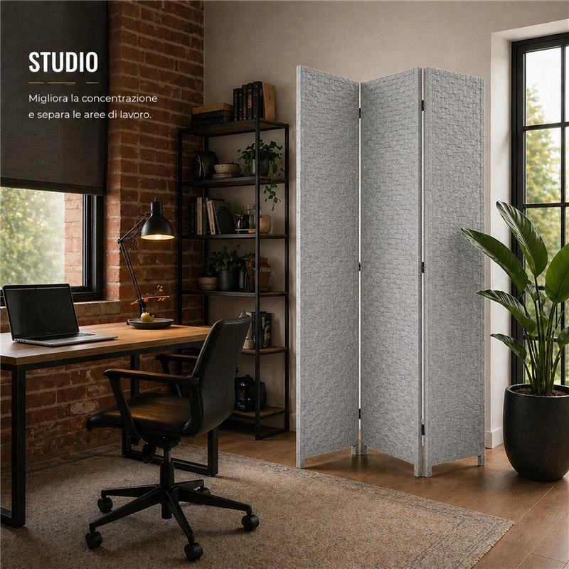 SEPARE' CON TRE PANNELLI IN PLASTICA GRIGIO CON STRUTTURA IN LEGNO MISURE: 180X135CM