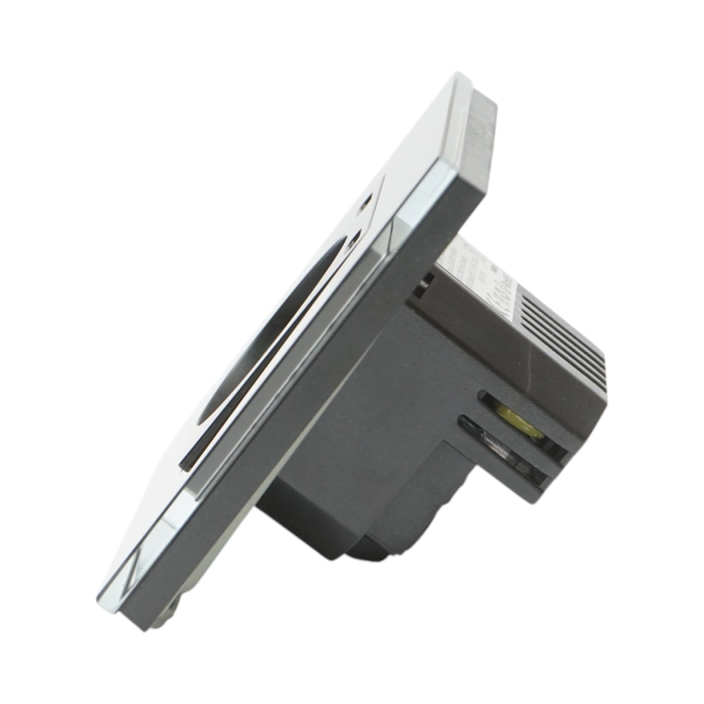 Presa Schuko nera 220V, 16A, 2xUSB-C 20W ricarica rapida, cornice in vetro 86x86x34mm