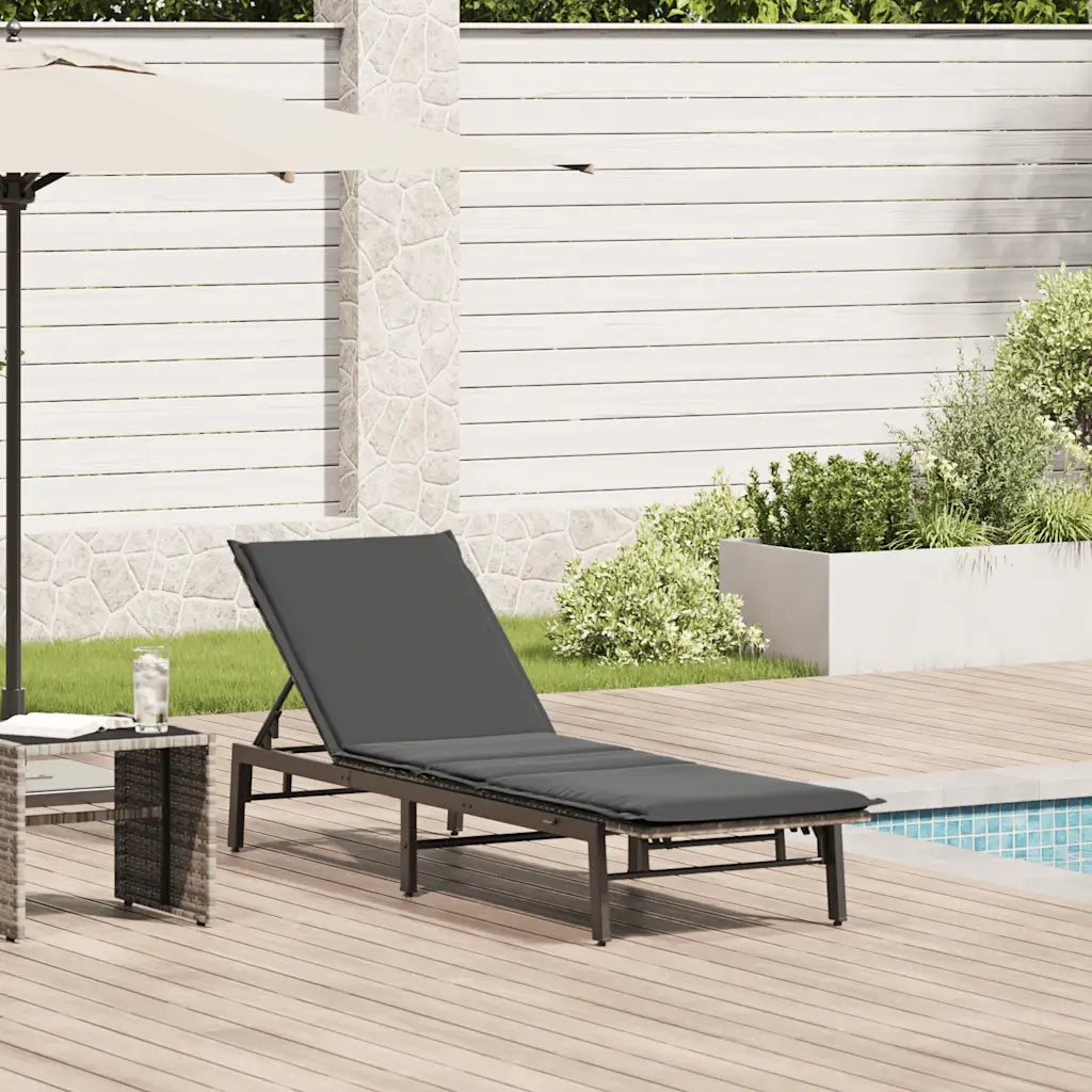 Lettino Prendisole | Sdraio da giardino | Lettino da sole con Cuscino Grigio Chiaro in Polyrattan