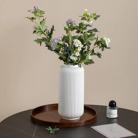 Vaso geribbeto bianco 25 cm alto, vasi da tavolo moderni in ceramica per decorazione interna, vasi decorativi per pampas.