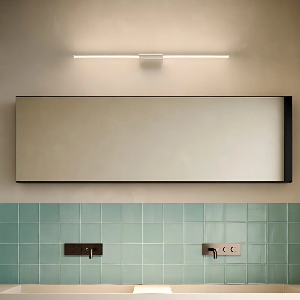 Brilliant Lampada da Parete e Soffitto Lineare LED in Cromo Lucido, Design Minimalista per Interni, Versatile, 9W, Lunghezza 87,2 cm, IP20, 360 Gradi