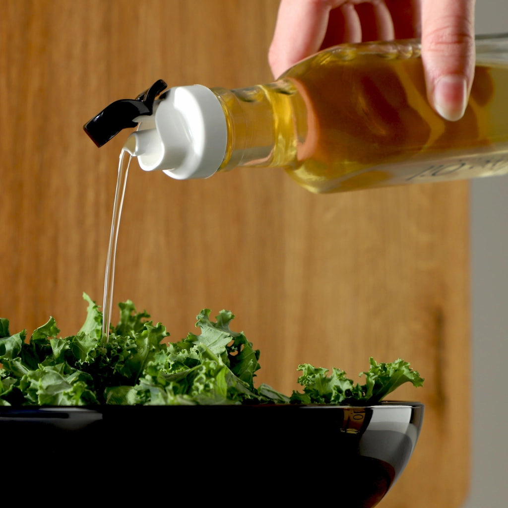 Bottiglia in vetro KADAX per olio d'oliva con dosatore da 250 ml.