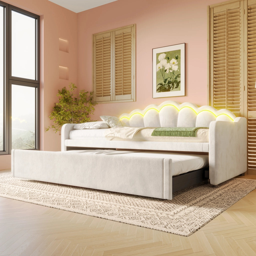 Divano letto estraibile con letto a scomparsa e striscia LED multicolore, testiera ondulata in velluto e MDF beige