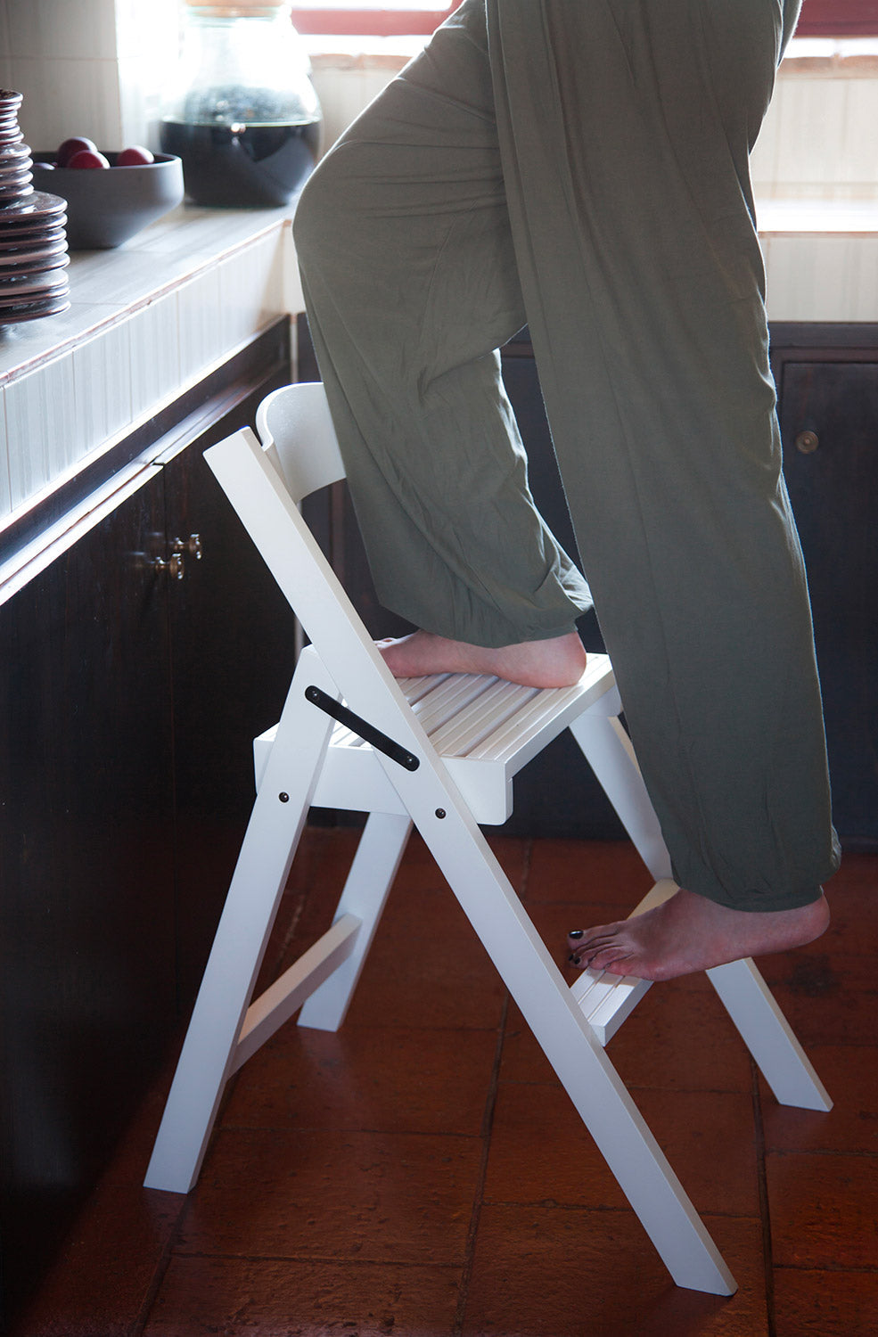 Sedia Scala Pieghevole 51x41xh75 cm in Legno Faggio Massello Bianco Laccato