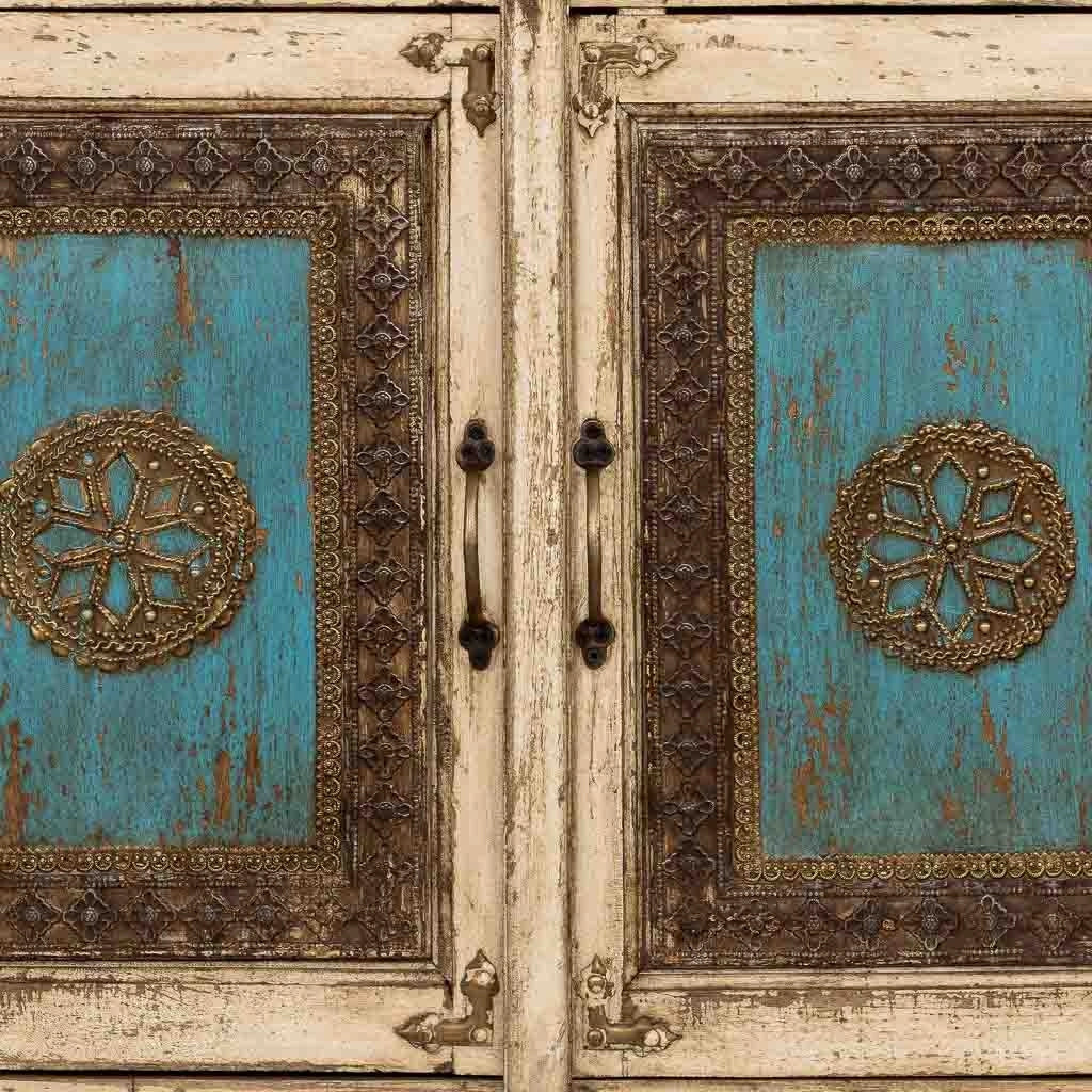Credenza in legno artigianale, 180x45x96h cm, bianco
