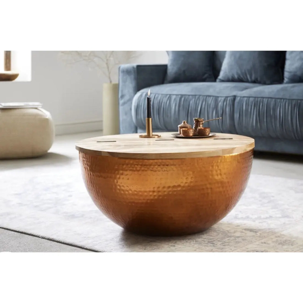 Tavolino basso TRIANE 60 cm con contenitore – Piano in legno di acacia e struttura in alluminio rame martellato