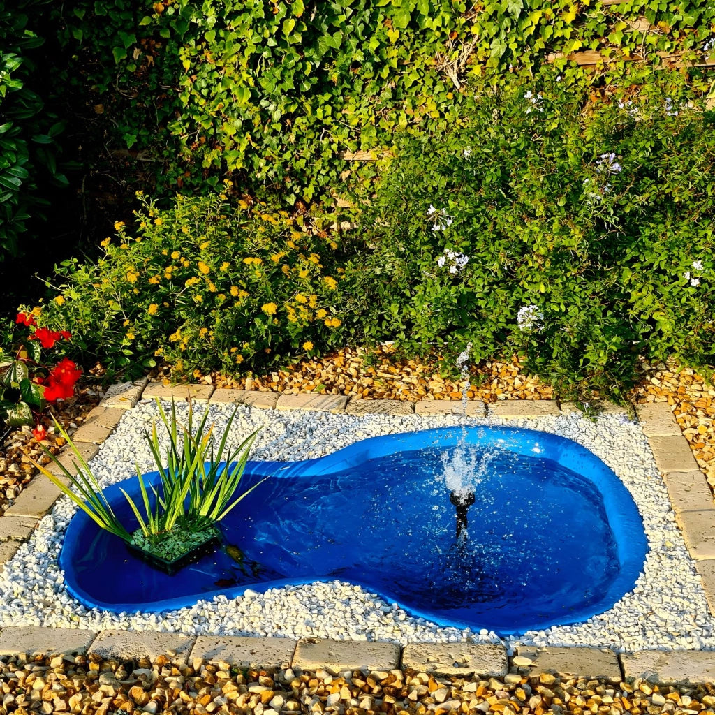 Laghetto bracciano azzurro e pompa ecopond 2.0 da 1400 litri ora