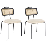 Set di 2 sedie da pranzo con seduta in ecopelle beige chiaro, schienale in rattan PE, gambe in ferro, senza braccioli, cappucci protettivi, design boho moderno