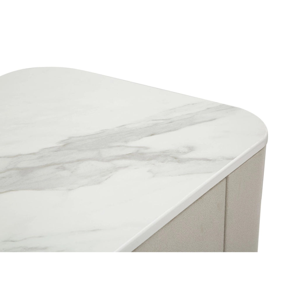 Comodino Beauty in legno crema con cassetti e anta, base dorata