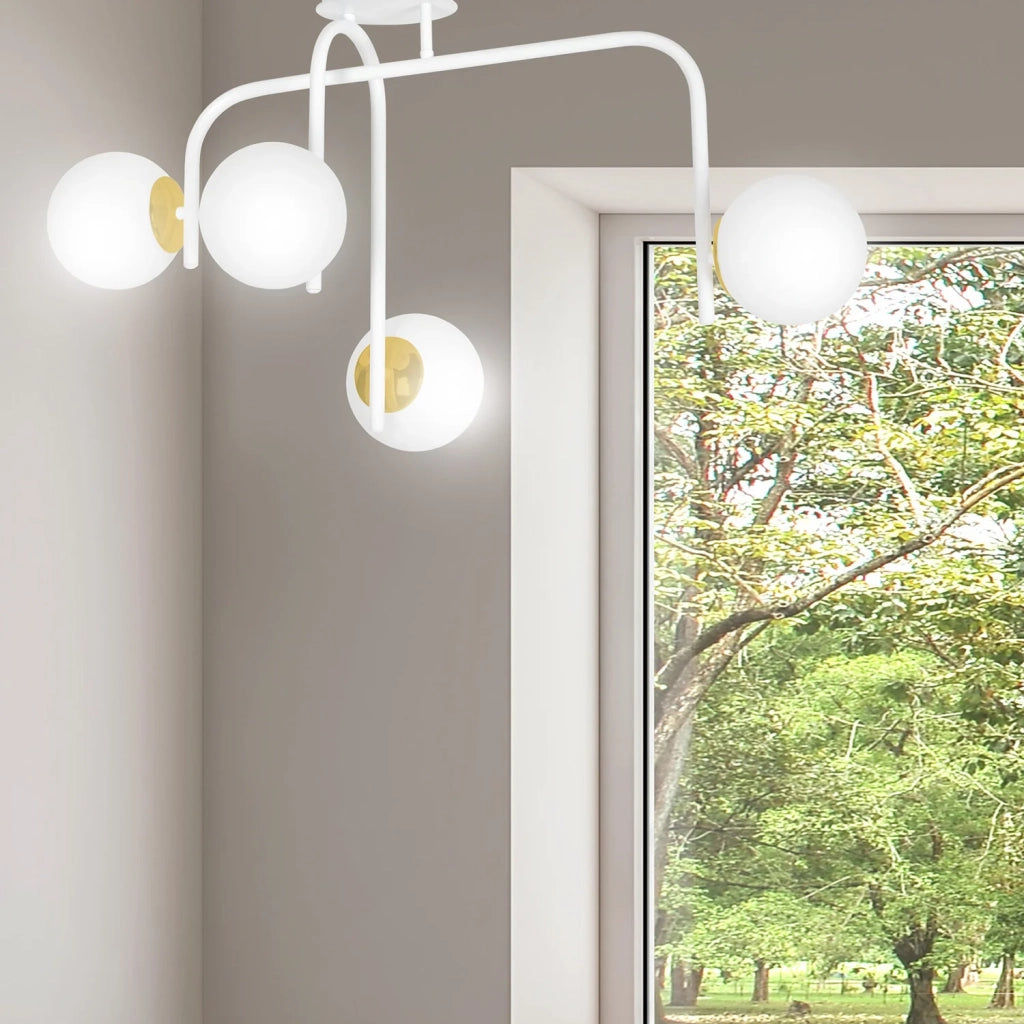 Lampadario 4 Luci Kalf In Acciaio Bianco A Bracci E Sfere In Vetro Opalino E Oro