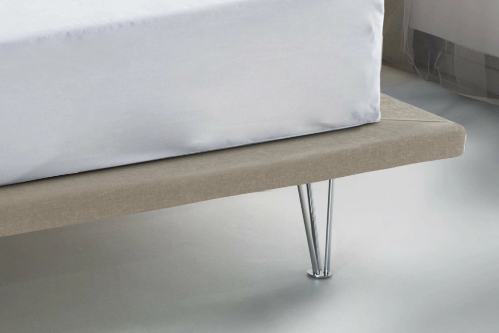 Letto matrimoniale Pietersite, Letto fisso in tessuto con piedini, Made in Italy, adatto per materasso cm 160x200, Beige