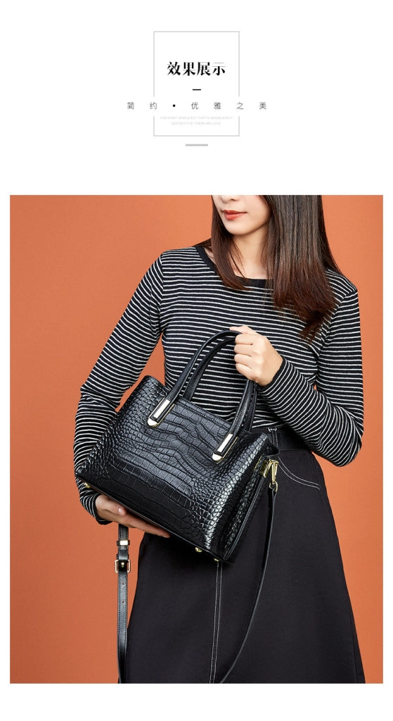 Borsa a tracolla da donna in vera pelle, colore nero.
