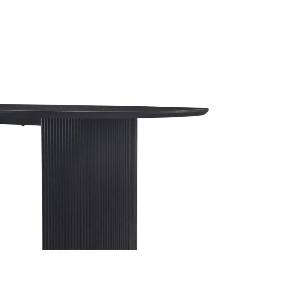 Tavolo da pranzo ovale VAGOS effetto legno marrone scuro lunghezza 220cm, ideale per una sala da pranzo accogliente
