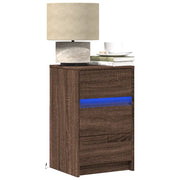 Comodino con Luci LED-Tavolino da notte Rovere Marrone in Legno Multistrato 635918