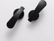 Due supporti per tende Supporti per tende da parete Supporti per tende in acciaio Supporti per tende classici Supporti per tende da parete con anello Supporti per tende da parete Accessori per tende - nero