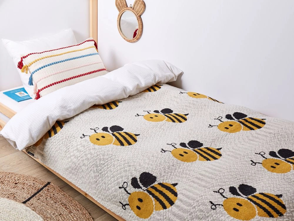 Coperta per bambini in cotone grigio 130 x 180 cm Lancio per il letto Accogliente motivo api Camera da letto Camera dei bambini Design moderno