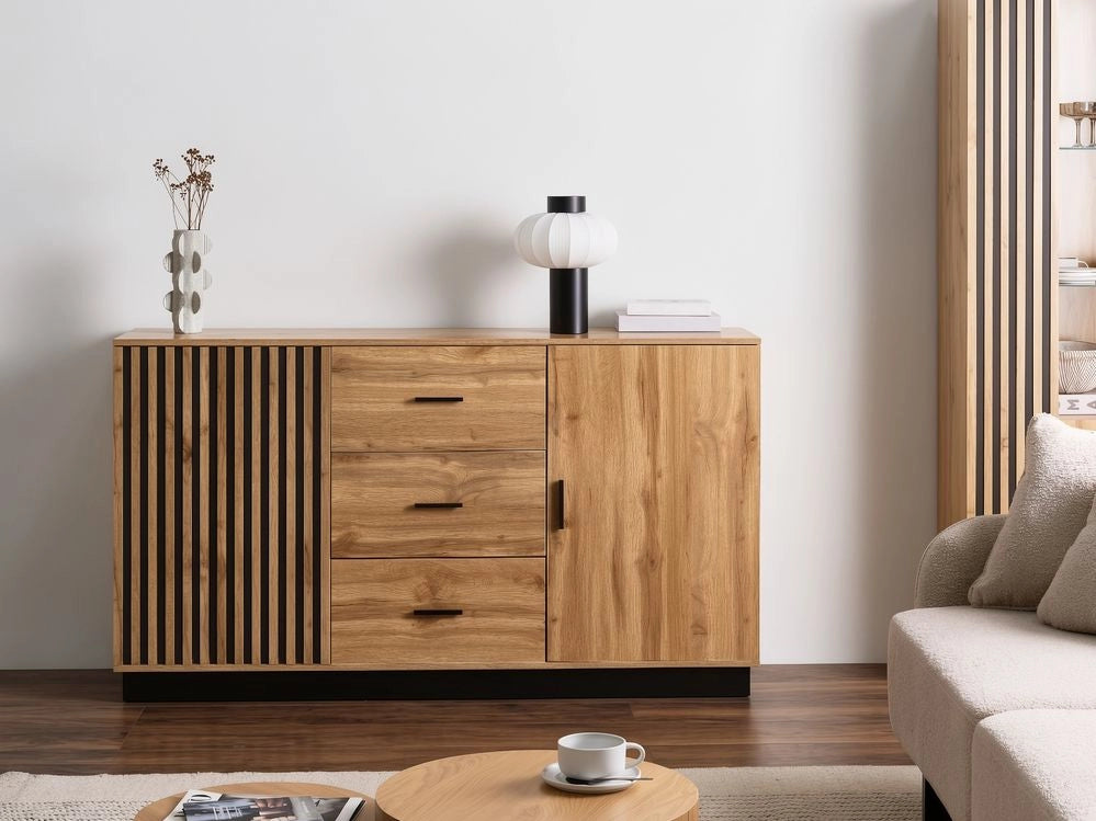 Credenza in MDF marrone con 3 cassetti e 2 ante finitura in melamina per soggiorno moderno