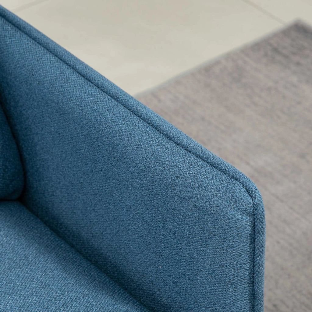 Divano 2 Posti 139x68x80 cm con Cuscini Imbottiti e Gambe in Acciaio  in Tessuto  Blu Scuro