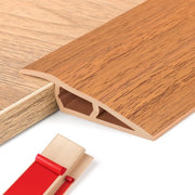 Profilo di transizione in PVC autofissante, profilo di transizione per regolazione di altezza, profilo di transizione per pavimenti in parquet, laminati, listelli.