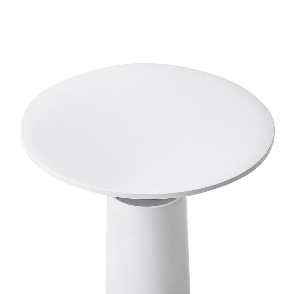Lampada da tavolo in ferro bianco per interni e per esterni stile moderno