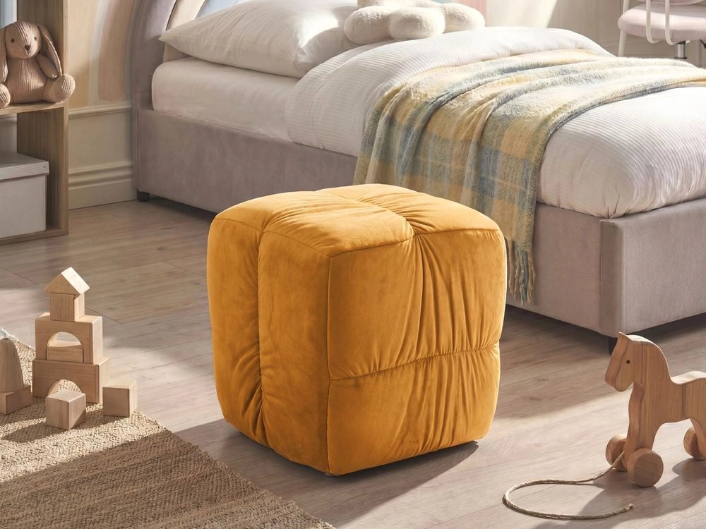 Pouf quadrato in velluto giallo senape, 38 x 38 cm, poggiapiedi decorativo con rivestimento setoso, in stile boho, per soggiorno e camera da letto