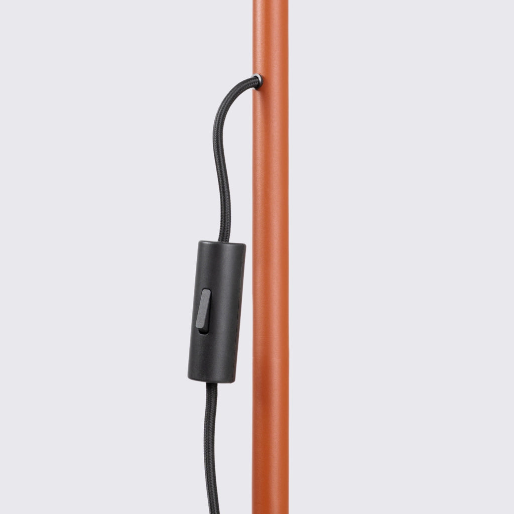 Lampada da terra KARBON 1 ocra rossa