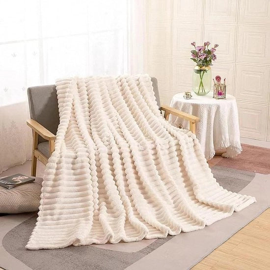 Coperta di Piuma Bianca di Flanella soffice e calda da 200 x 230 cm - Lavabile in Macchina, Coperta di Fleece morbida e calda per la zona soggiorno