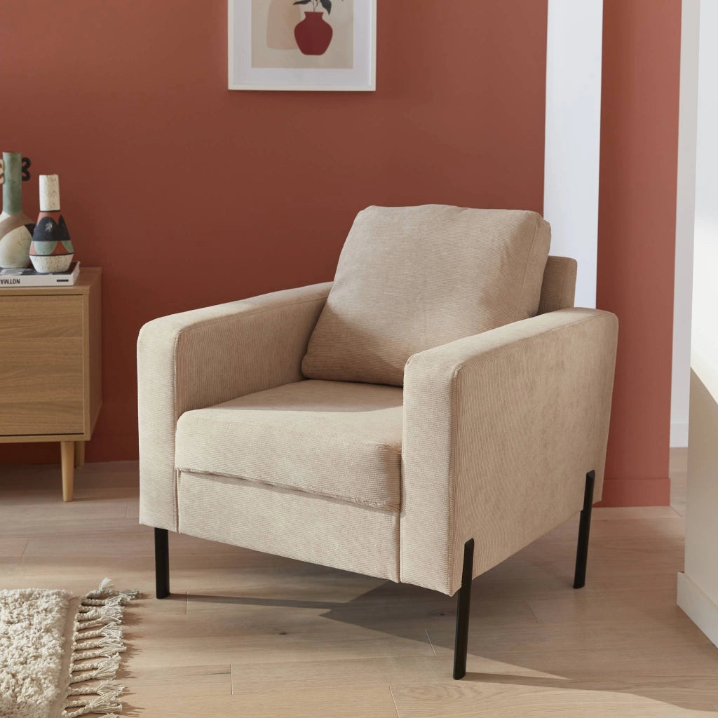 Poltrona in velluto a coste, gambe in metallo, beige