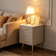 Comodino con 3 Cassetti Rivestito in Velluto con Gambe in Metallo Grigio