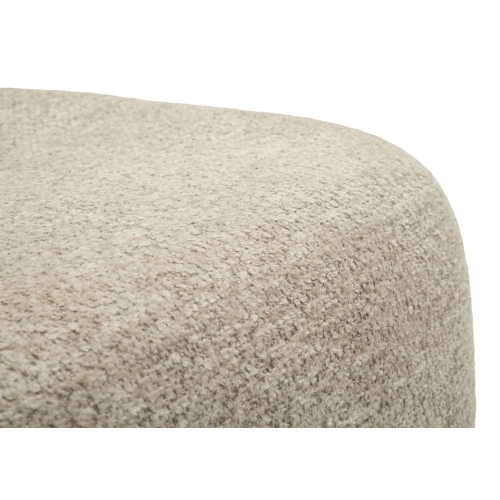 Poltrona Japandi in boucle' con base in legno scuro