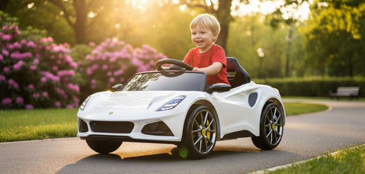 Macchina Elettrica per Bambini Licenza Ufficiale Lotus Emira 12V 4,5Ah Bianco