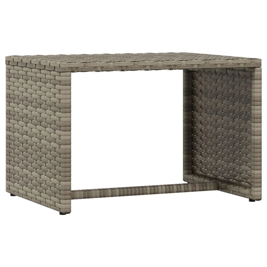Set di 2 lettini prendisole con tavolino in resina intrecciata grigia 02_0012982