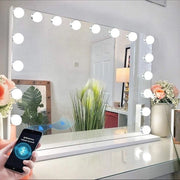 Specchio per Trucco con Illuminazione - 80 x 60 cm - Senza Bordo - 18 Lampade LED - Bianco