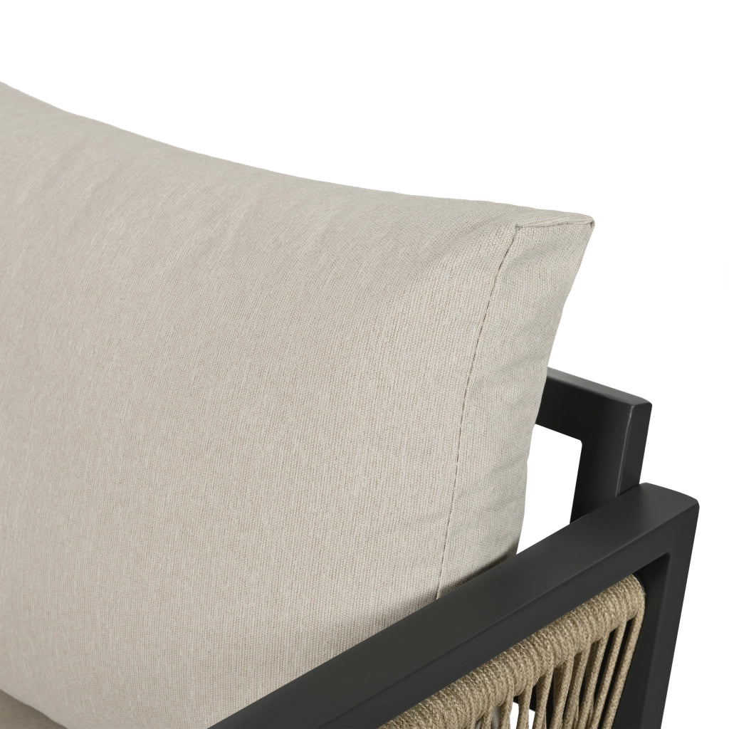 Set poltrona per mobili da giardino 4 pezzi. Set di mobili da giardino divano a 3 posti 2 poltrone e tavolino da caff¨¨ esterno piano tavolo in legno in plastica braccioli in corda intrecciata acciaio zincato beige