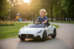 Macchina Elettrica per Bambini Licenza Ufficiale Maserati 10,8V 5Ah Bianco