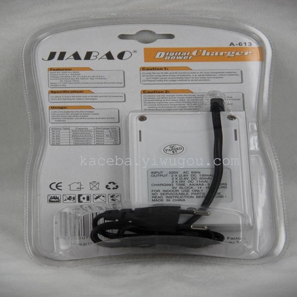 Trade Shop - Caricabatterie Per Pile Ricaricabili Carica Batteria Aa / Aaa / 9v A-613 -