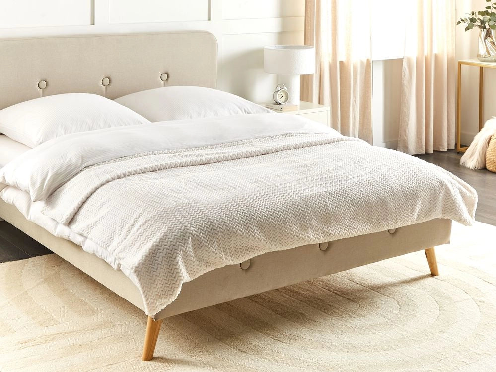 Copriletto Bianco 150 x 200 cm Poliestere Pelliccia in rilievo Motivo decorativo Copriletto Design Classico Camera da Letto