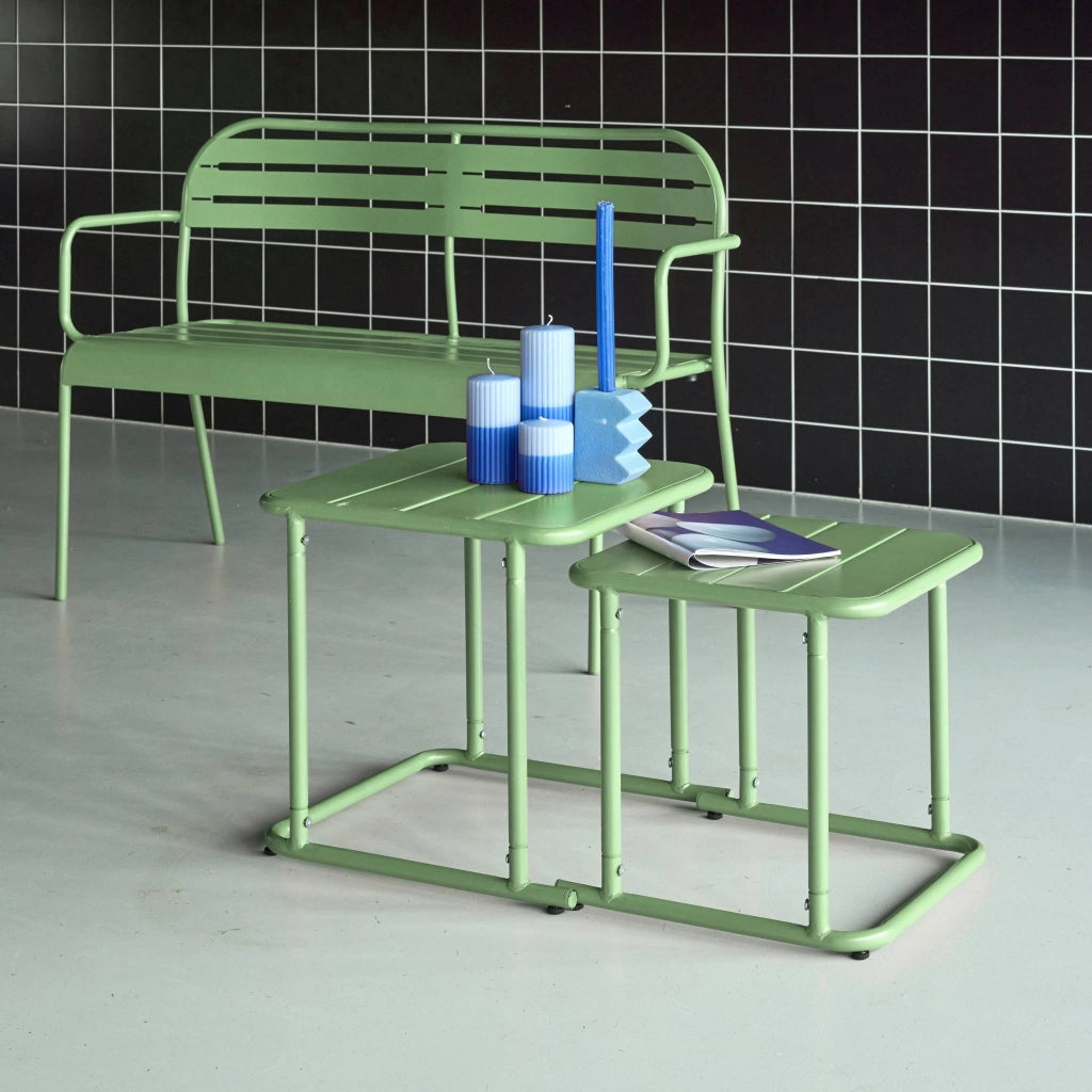 Set tavolini da esterno quadrati in acciaio, verde