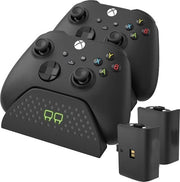 Caricabatterie Duplice con 2 Pacchetti Batteria Ricaricabili - Nero per Xbox Series X-S & One