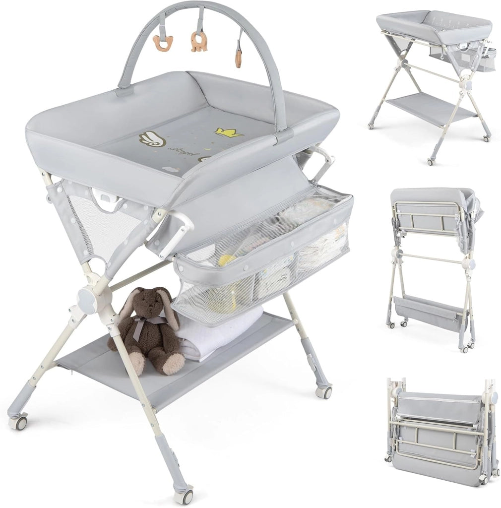 Fasciatoio Pieghevole per Bambini, Fasciatoio Portatile con Ruote, Altezza Regolabile, Piattaforma Rimovibile, con Barra Giocattoli, Stendino, Misuratore, Cestini, Portata 25 kg