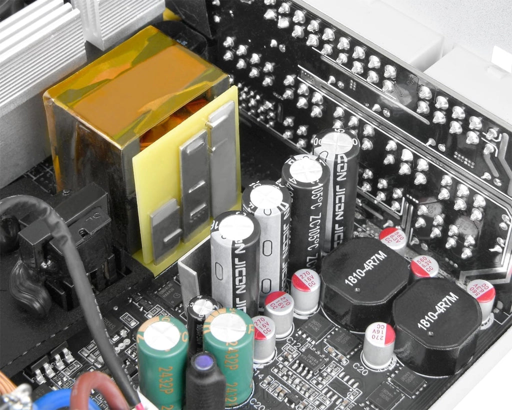 Toughpower GT 850W | ATX 3.1 | PCIe 5.1 12V-2x6-Anschluss | ultraleise Smart-Zero-Funktion | Low Profile Kabel | 80+ GOLD | Modular | Snow