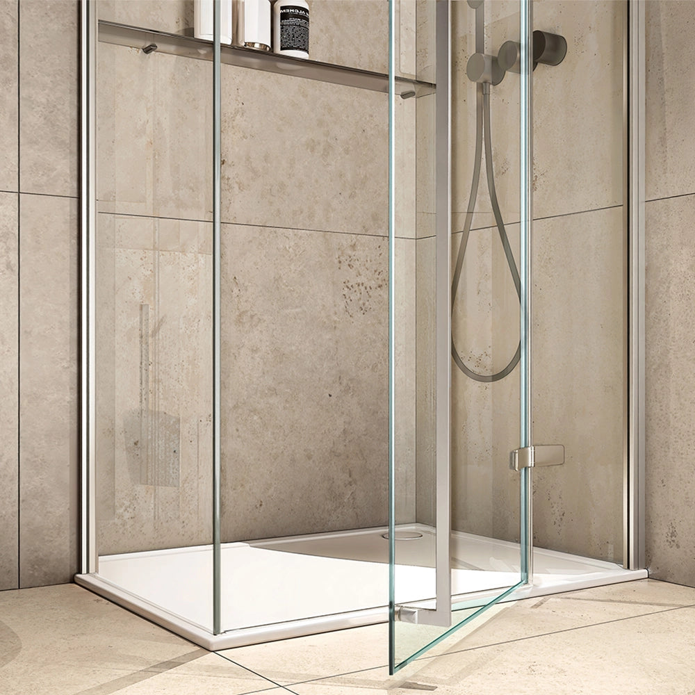 Box doccia angolare 80x100 con porta battente cristallo trasparente e profili cromati Nylo