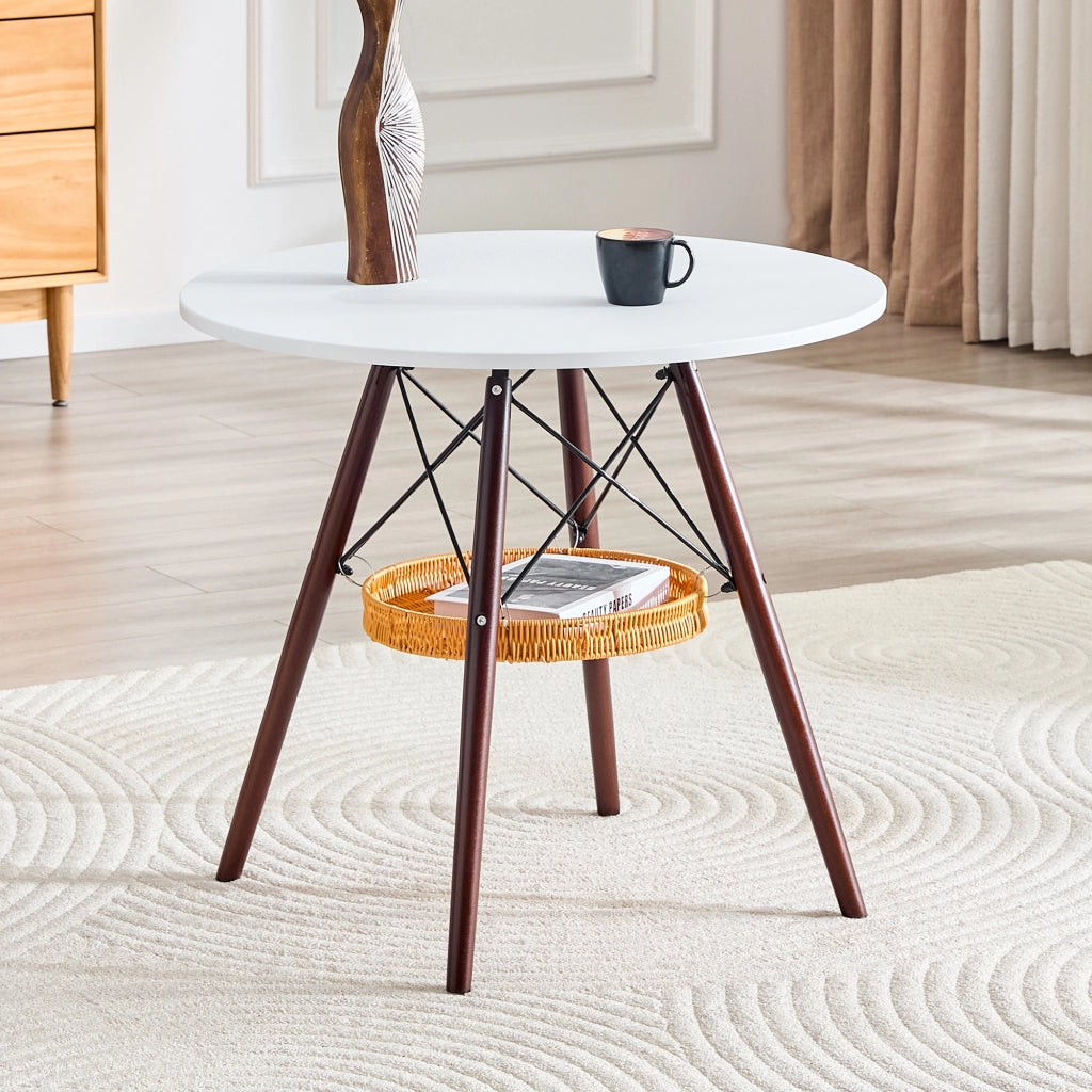 Tavolo rotondo Ø 80 cm con piano bianco, gambe in legno massello e cestello portaoggetti sospeso