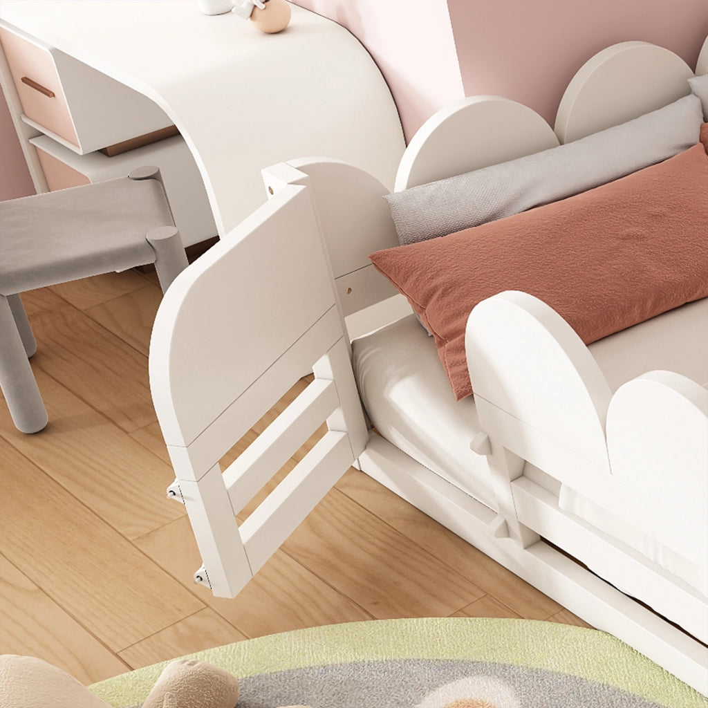 Letto per bambini a pavimento 140 × 190 cm con barriera, porta e ripiano, senza materasso, bianco