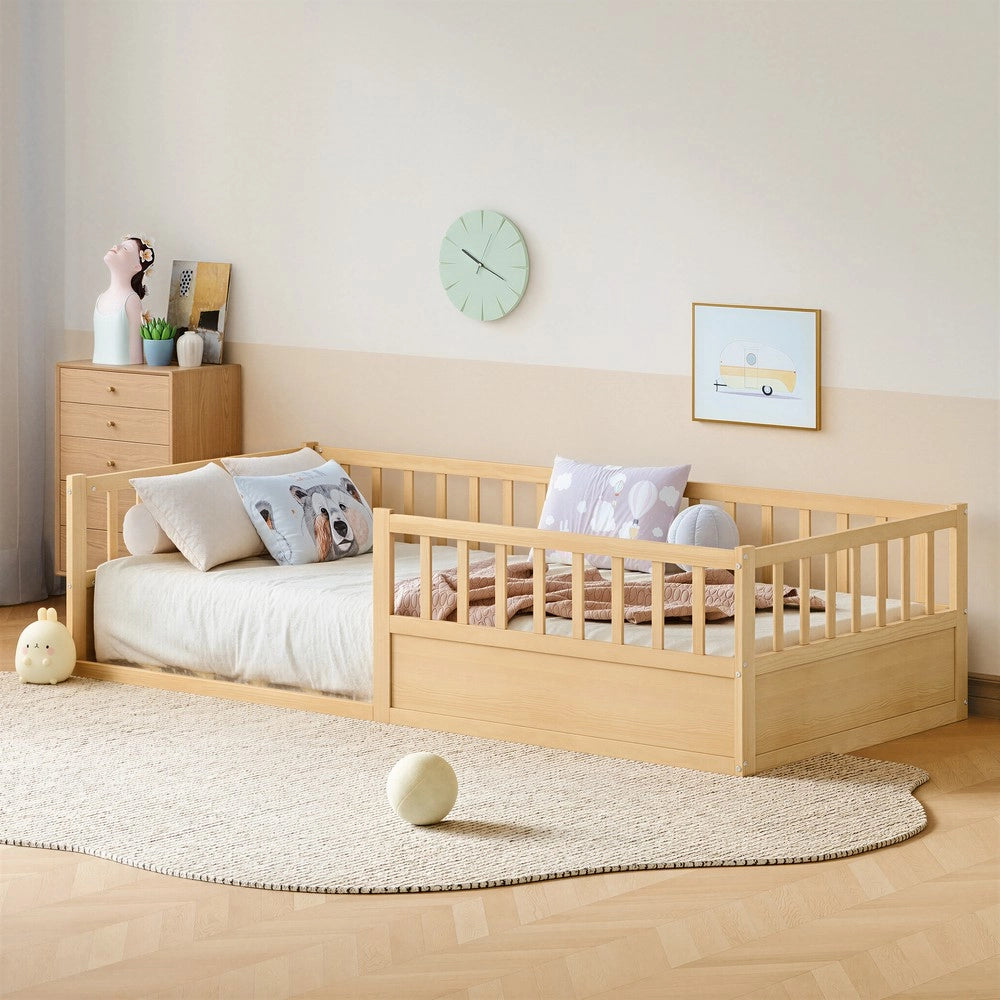 Letto Montessori Singolo in Legno di Pino ¨C MINIMAL ¨C 90x200, con Rete a Doghe e Sponda