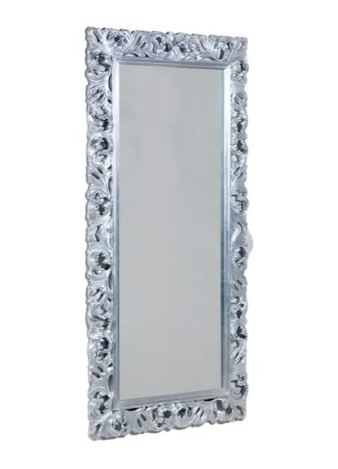 Specchiera barocca intagliata in foglia argento l.107xp.5 h.207 argento